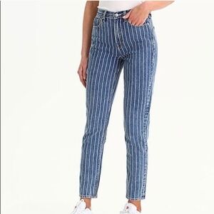 American Eagle Outfitters Blue and White Pin Striped Cropped Jeans High Rise 10
